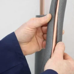 CLIMAFLEX® XT 2m Isolierschlauch Ø 28 mm x 13 mm Dämmung selbstklebend 50% GEG