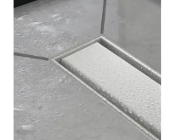 Fertigset Duschrinne hansgrohe RainDrain Match 955 mm weiß matt 56041700 ohne Installationsset und den uBox Grundkörper