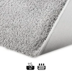 FLOORDIREKT Badematte Sky Soft - Reckteckig - Rutschhemmende Rückseite - Silbergrau - 60 x 100 cm