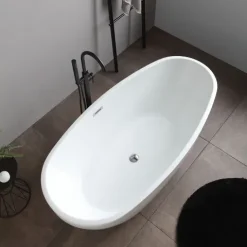 Weiße freistehende Badewanne | Alexandra